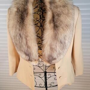1980z Chic Beige Blazer with REAL FOX Really SOFT Fur Collar